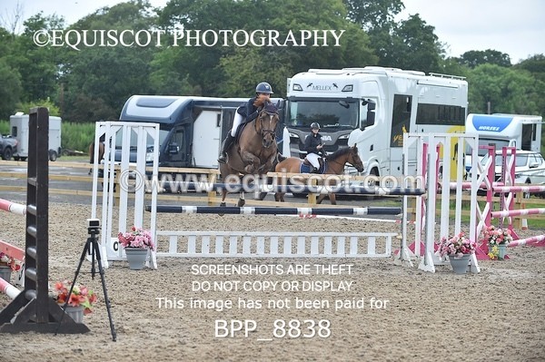 BPP_8838 - CLASS 7 Winter/ Summer 128cm/ Winter/ Summer 138cm