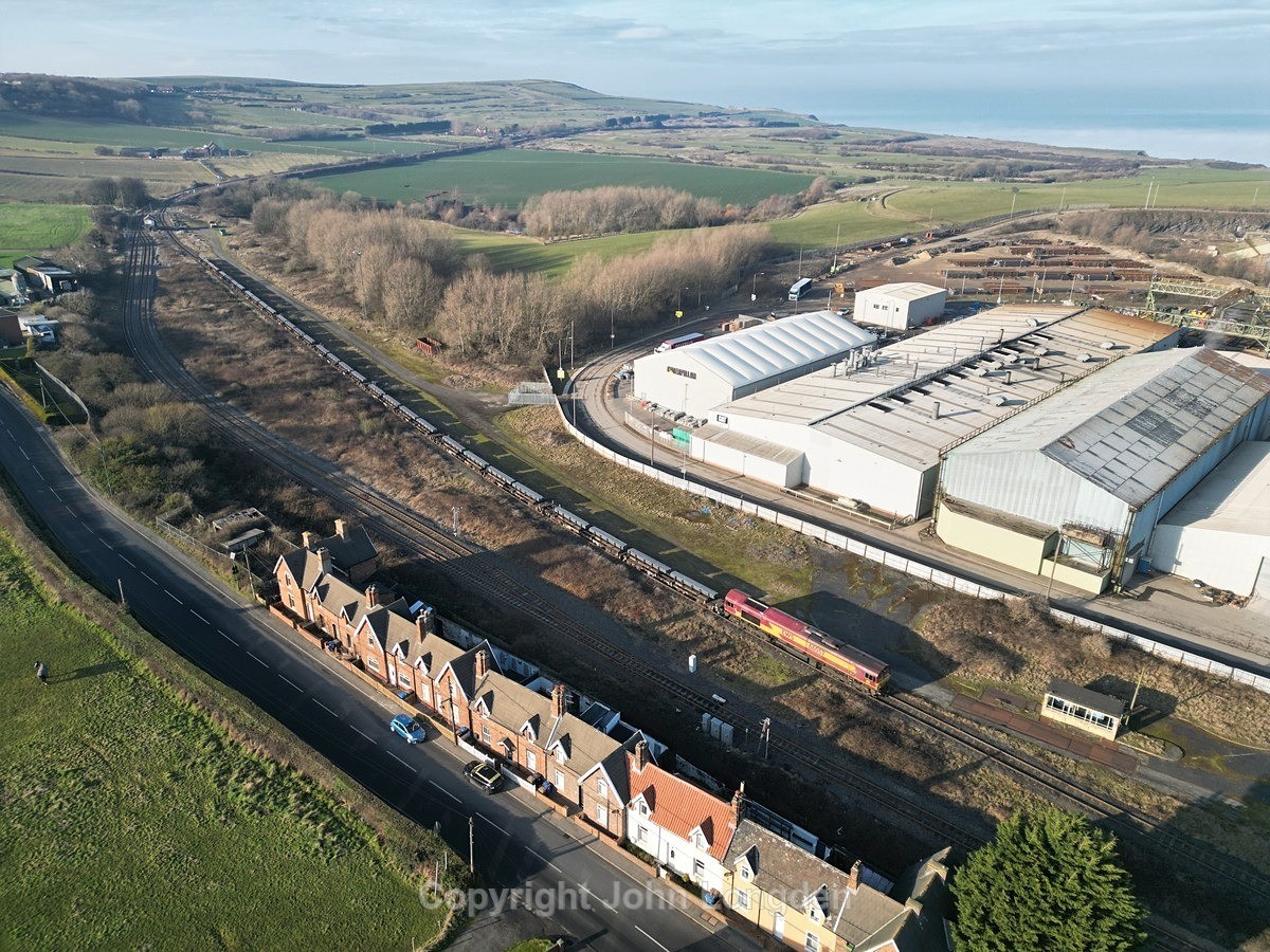 JL - 14.2.23 66057 6N40 Tees Yard - Skinningrove, Skinningrove - Teesside (west to east)