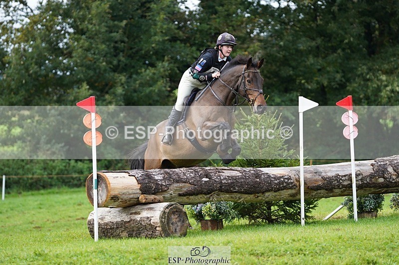 231021-130548-17243 - 418-PENHILL.REX-Lesley.Mitton-SC+XC