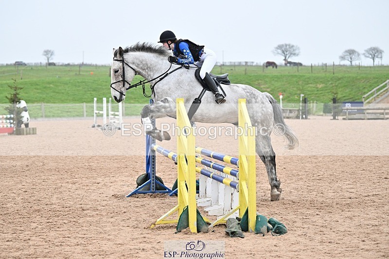 250118-135030-01329 - Cls 3A&B 90cm 13.20 to Coursewalk