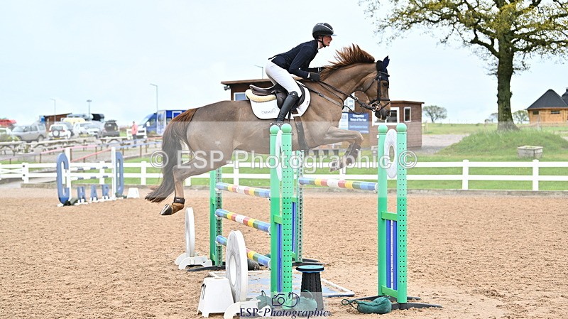 240501A-134805-00859 - Cls 8 Snr Foxhunter and 1.20m Open