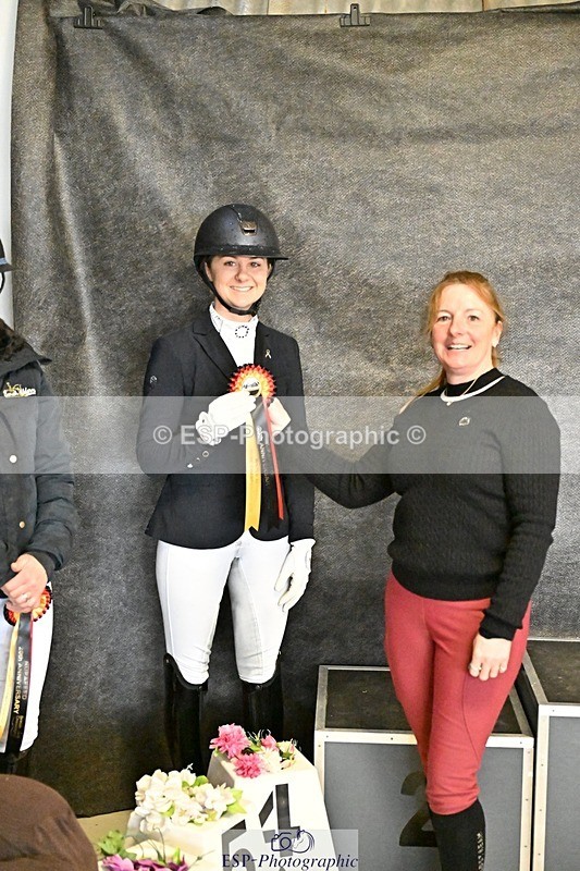 260215-123207-06568 - Cls 18 FS Adv Medium Gold Presentations