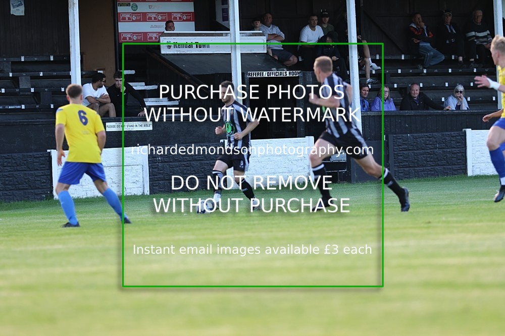 533A5422 - Kendal Town vs Kendal United