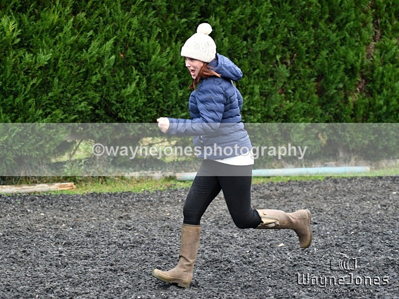 WJ5_3653 - Tanners Christmas Yard Fun 23-12-24