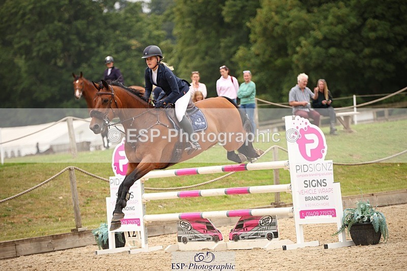 230708-112100-13469 - Cls 26 Newcomers & 1.10m Open