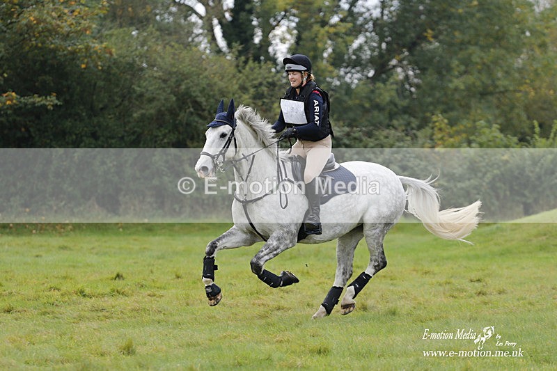  WWHT 171021 2350 - Novice Pairs (0.80m)  17/10/21