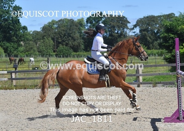 JAC_1811 - CLASS 5  Senior Newcomers/ 1.10m Open
