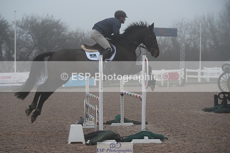 251207-100409-01600 - Cls 16 Blue Chip Winter Qualifier and 90cm