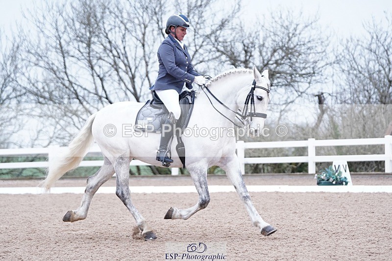 250214-114646-00459 - 102-PAULA.LEE-Deseado.Santo