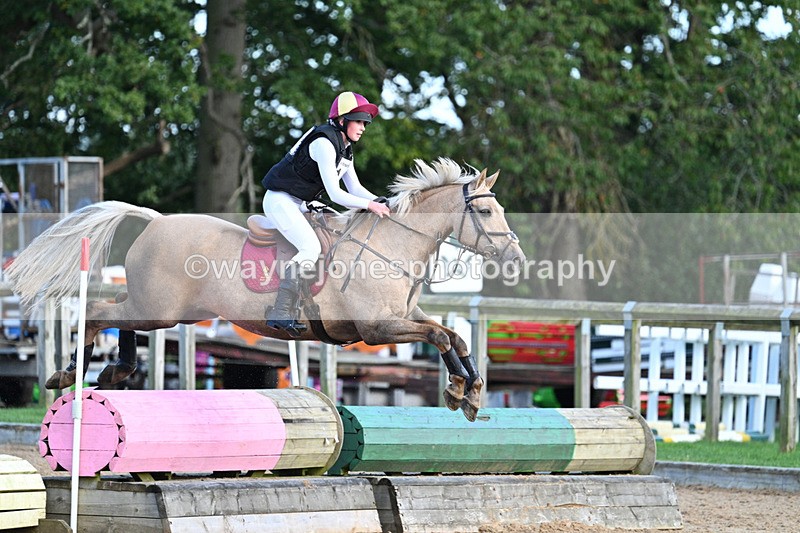 WJ7_5320 - Time 15:56 to 16:17