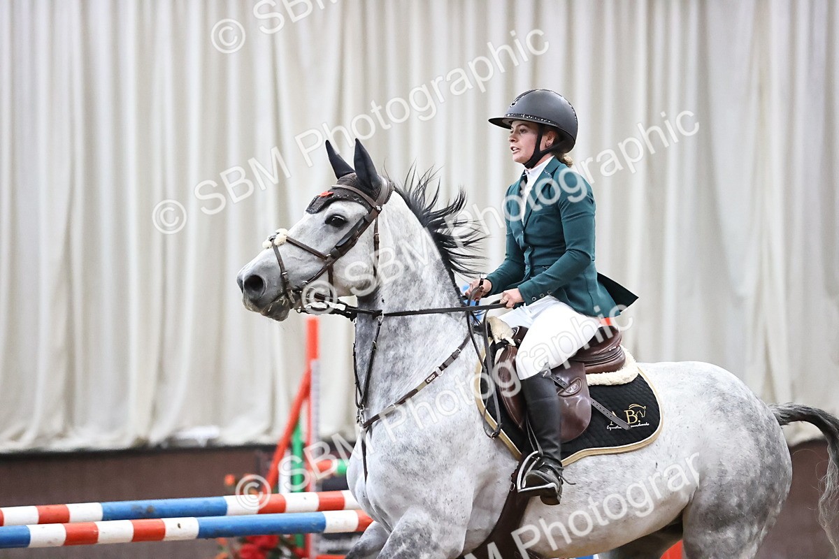 SBM_003230 - Class 11 - Senior Newcomers 1.10m