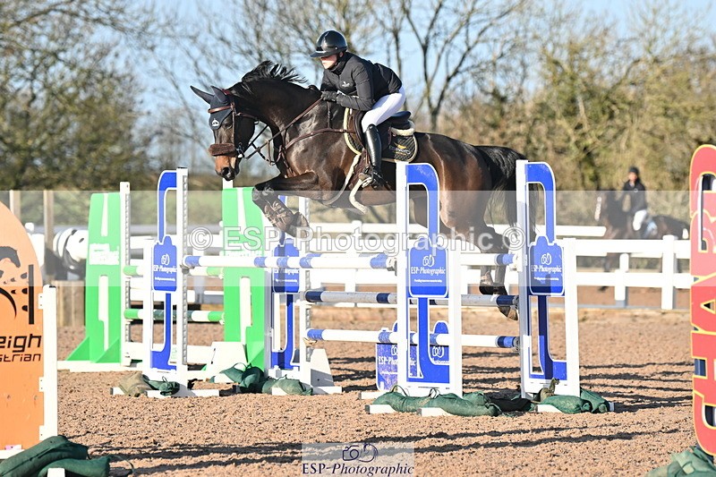 231210A-131444-02531 - Cls 20 Newcomers & 1.10m Open