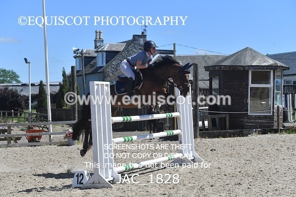JAC_1828 - CLASS 6 Senior Foxhunter/ 1.20m Open