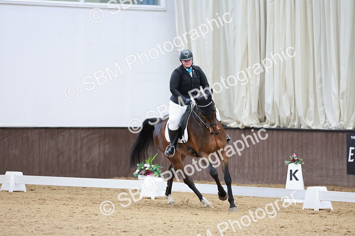 SBM_008908 - Class 6b - Novice 6 - 11.02-12.19