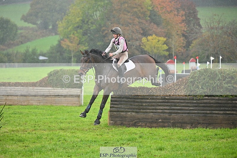 251025A-103006-16691 - D-349-Emily.Proud