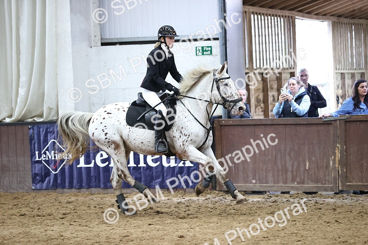 SBM_001896 - Class 5 - Henlow Veterinary Hospital 70cm