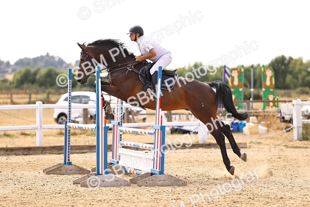 SBM_001156 - Class 4 - Senior Discovery - 1.00m Open