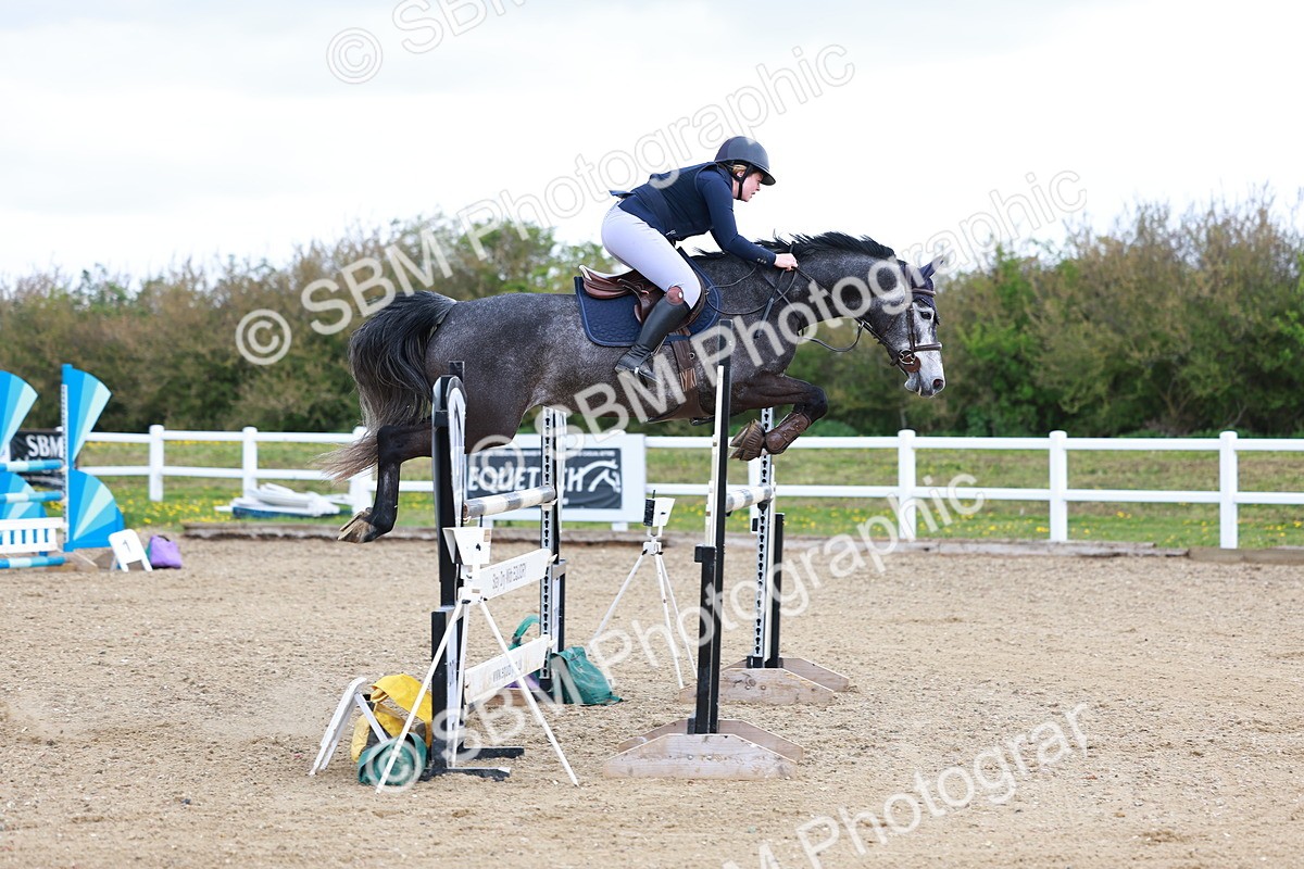 SBM_002652 - Class 11 - Senior Foxhunter - 1.20m