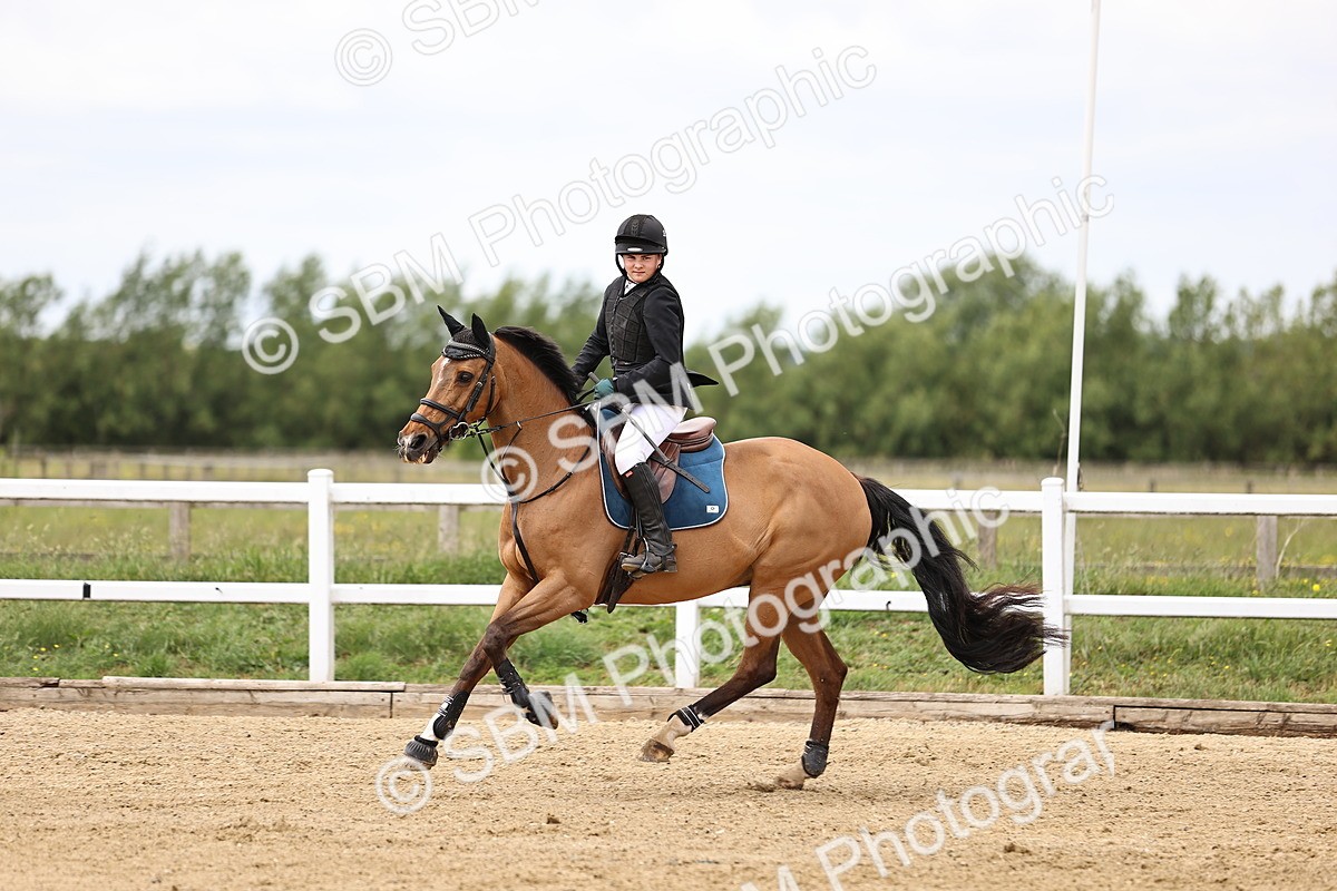 SBM_007950 - Class 3 - 90cm showjumping