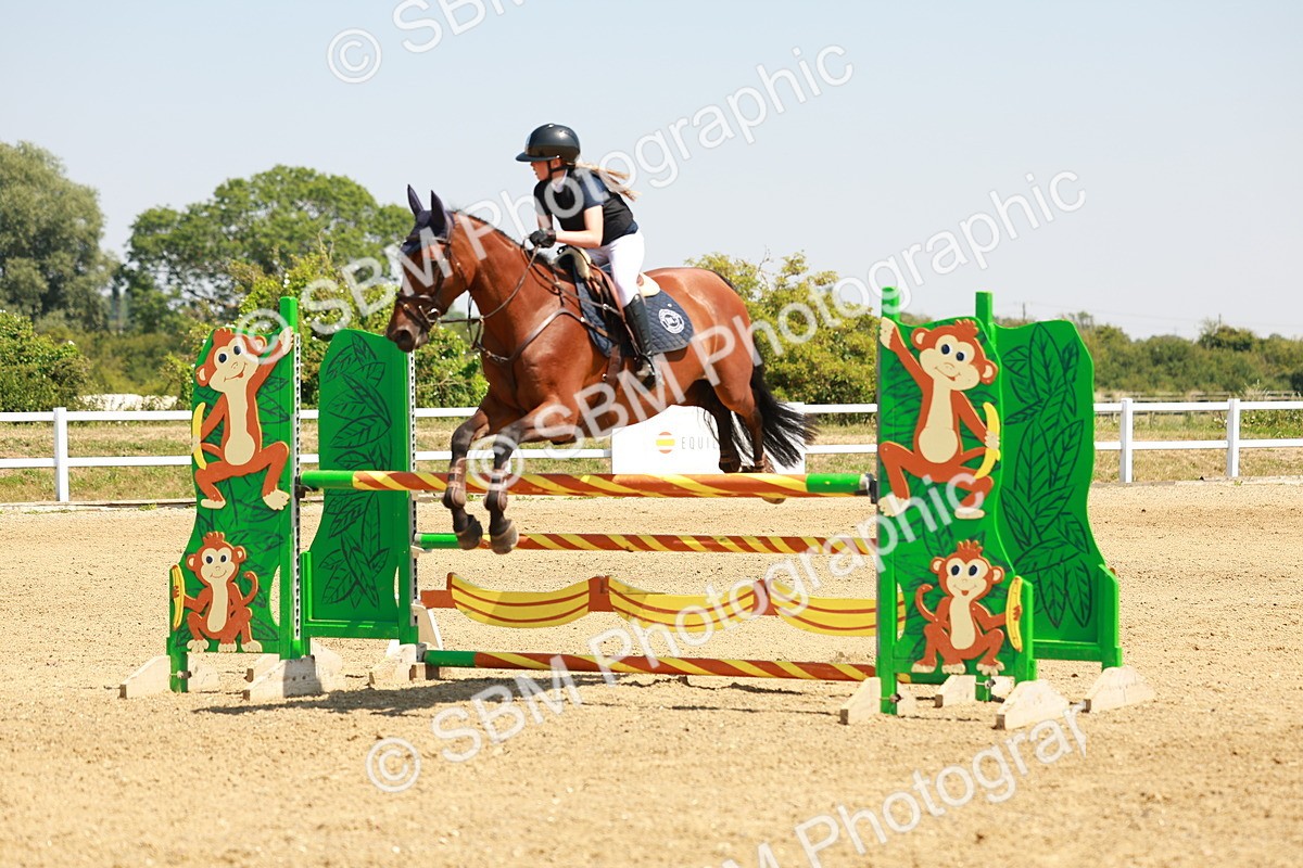SBM_001687 - Class 4 - Senior Newcomers - 1.10m