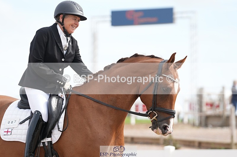 250906-112543-01630 - 007-Karen.DanceHevans.Sign.of.the.Times