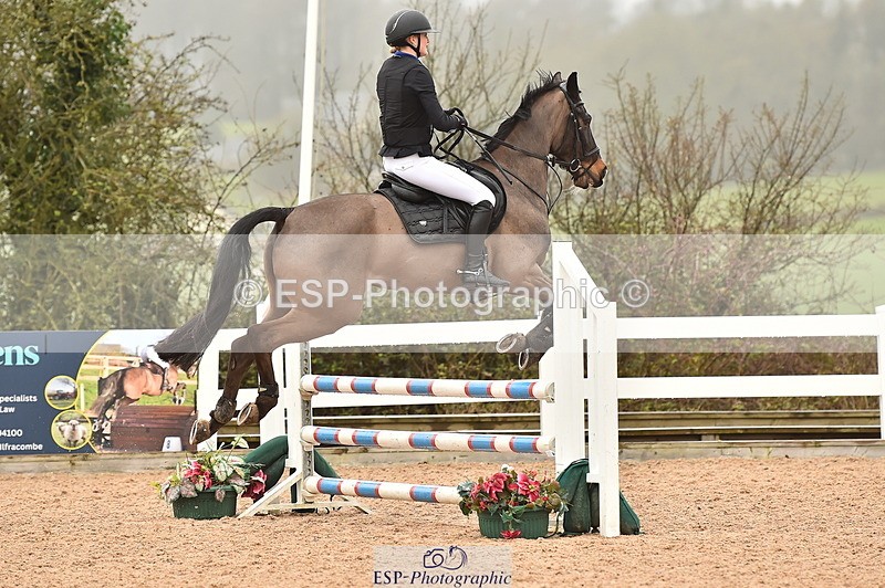 240315A-112956-00762 - Cls 8 British Novice and 90cm Open