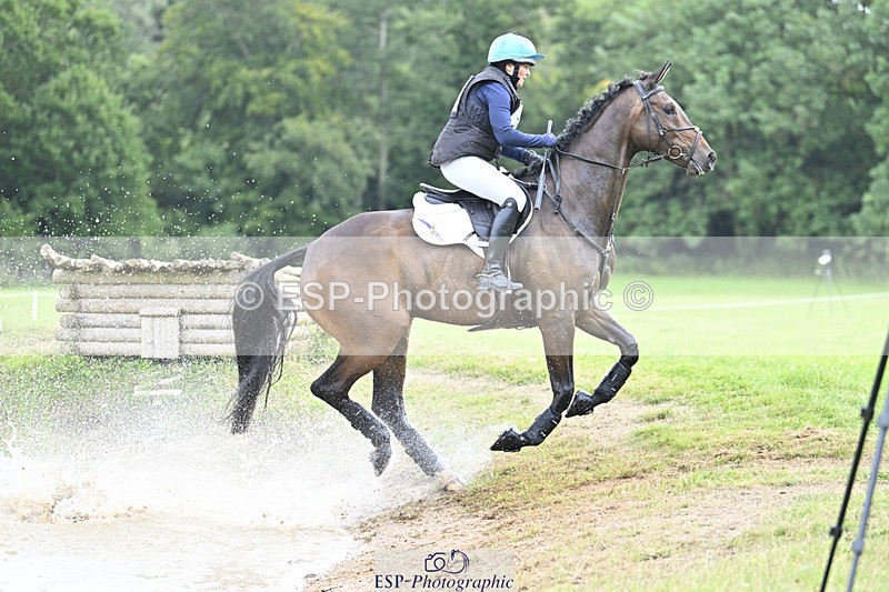 240804-111738-11972 - 355-Selina_Milnes-MUSTAFA_MOLASSES