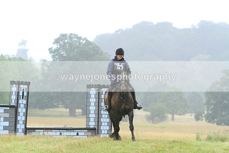 IMF_2010 - Time at Castle Jump 11:20 to 12:28