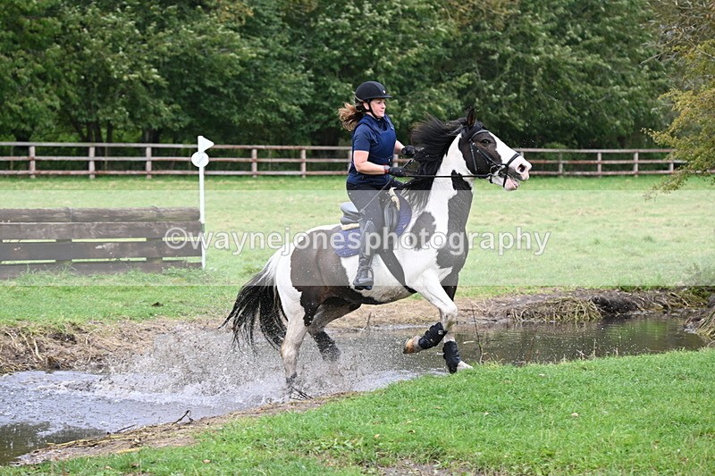 WJ6_2911 - Time at Photographer 11:01 to 11:20