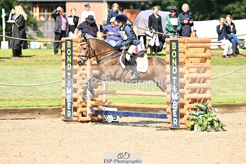 240824X-111912-25173 - 70cm Round 2 10.30 to 12.10