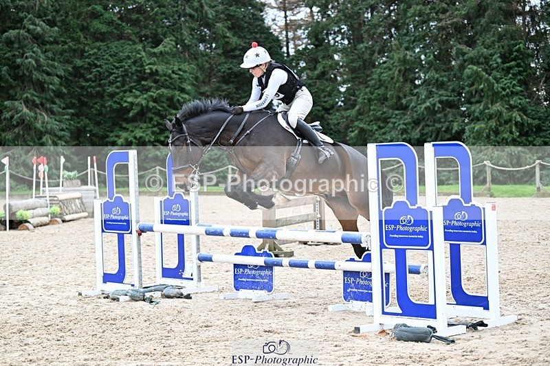 241117-143528-04644 - Cls 3 90-95cm 14.00 to 15.00