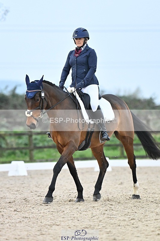 241103-155653-03278 - Novice 1 - 14.44 to 16.08