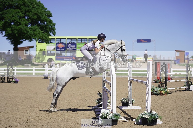230624A-152528-02223 - Cls 26 Pony Foxhunter & 1.10m Open