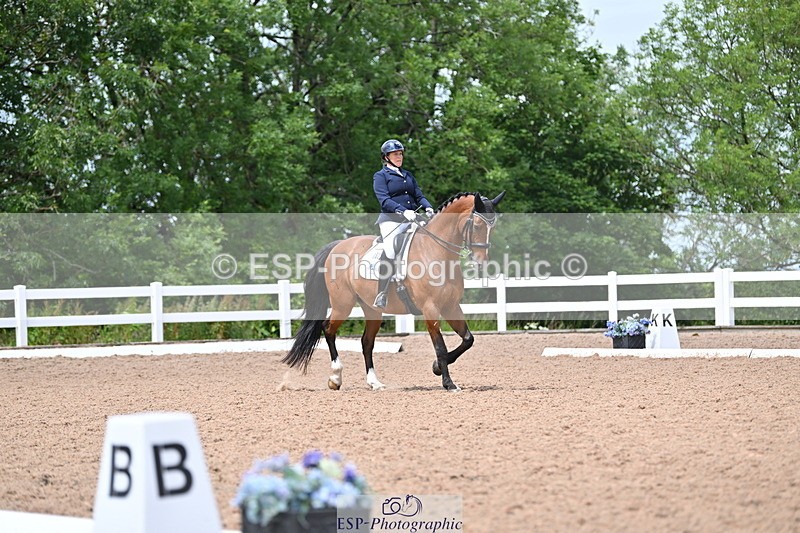 240622A-130035-10630 - Cls 37 BD Music Adv Medium