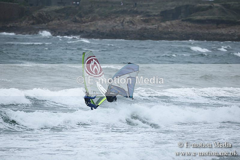 WS 150913-228 - Windsurfing