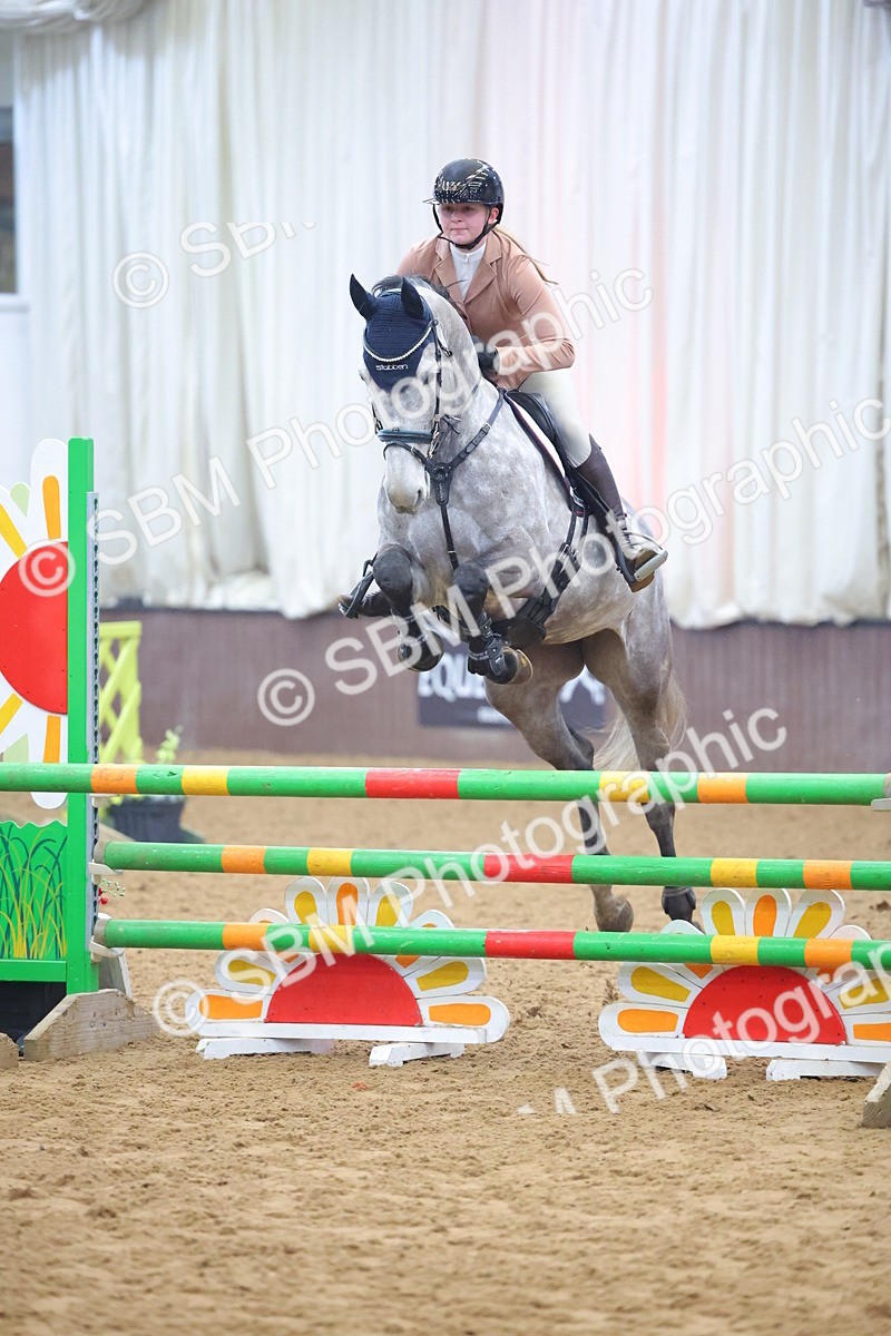 SBM_008258 - Class 21 - Nupafeed Supplements Senior Discovery/ 1m Open - First Round (1.00m)