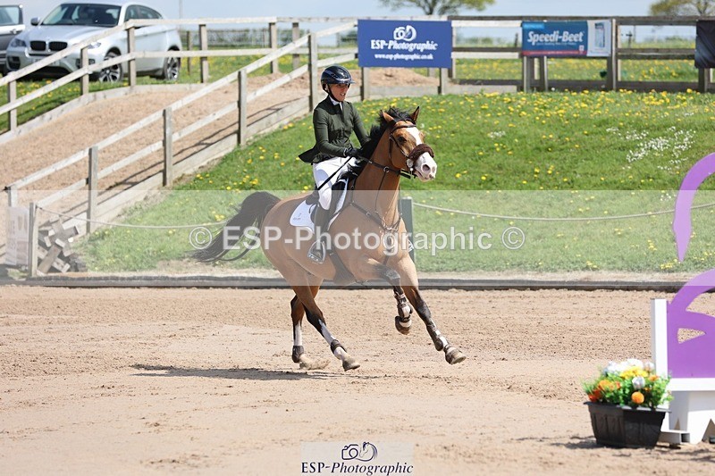 250427-124240-16727 - Cls 12 - 2 Star Big Tour L Ranking GP start to break