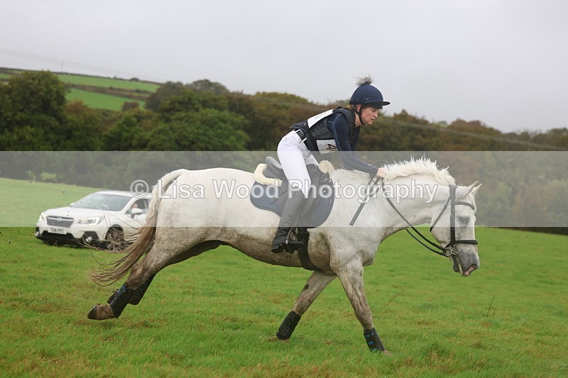 3E7A1975 - Class 4: 80cm: Box