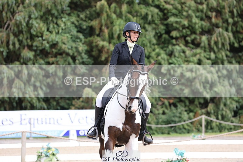 250718A-150452-02373 - 120-Jodie.Stafford-Searle-Shania