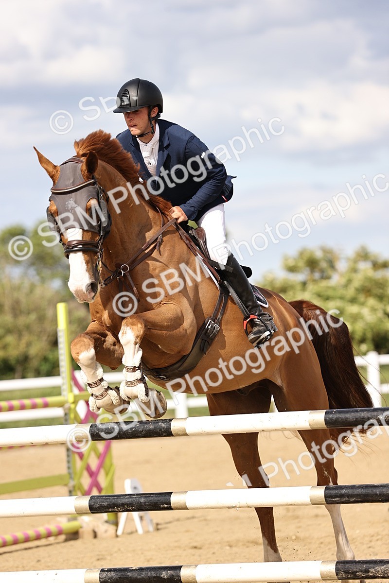 SBM_003703 - Class 13 - Senior Foxhunter - 1.20m