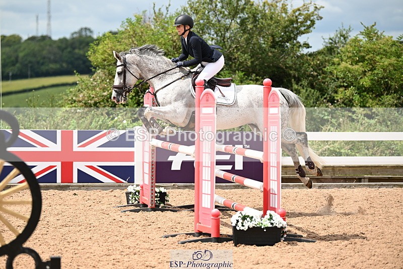 240802A-132811-04600 - Cls 25 1.05m Amateur Qualifier