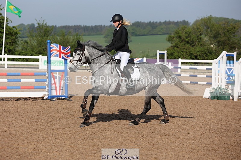 240510A-083743-04330 - Cls 13 British Novice and 90cm Open