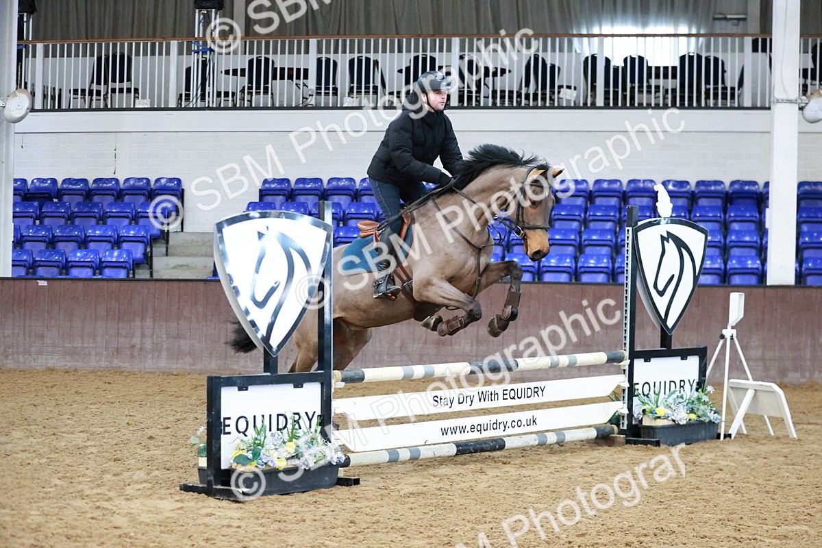 SBM_000100 - Class 1 - Clear Round 80cm - 90cm - 1.00m