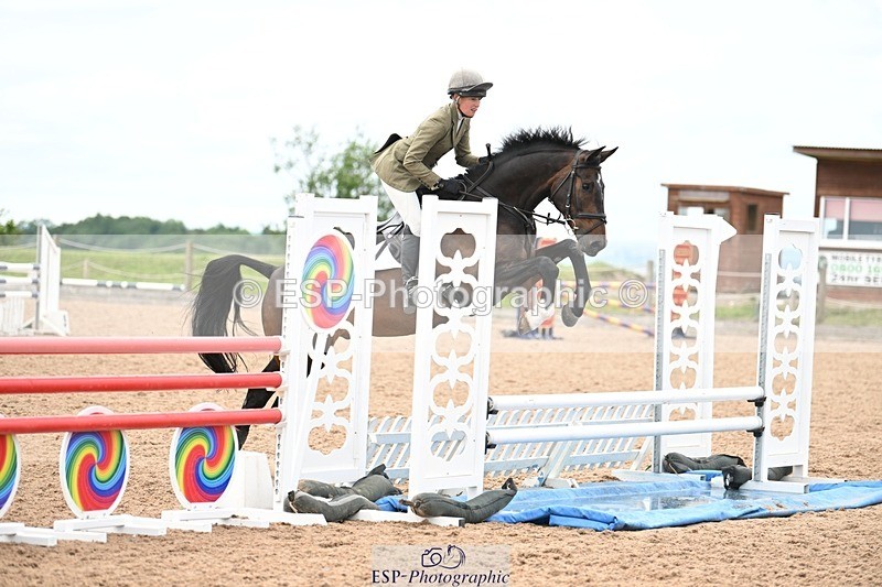 250611-124346-00521 - Cls 4 Snr Newcomers & 1.10m Open