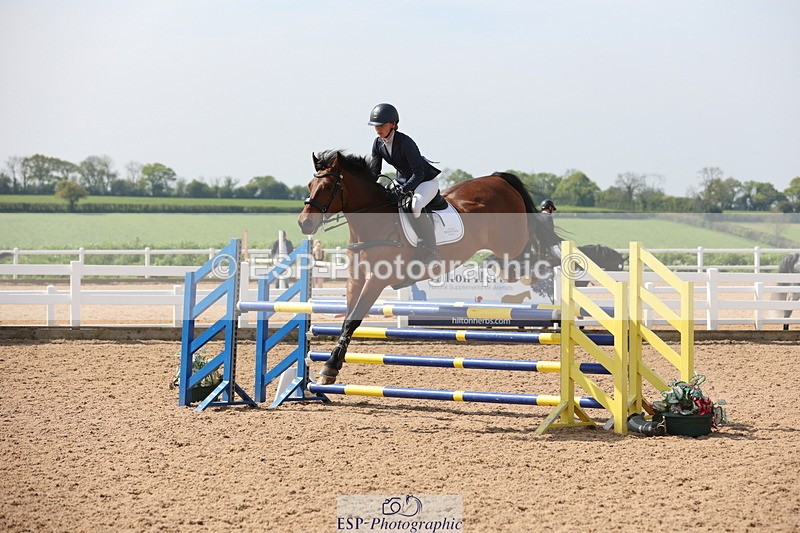 240510A-104033-05843 - Cls 14 Discovery and 1m Open