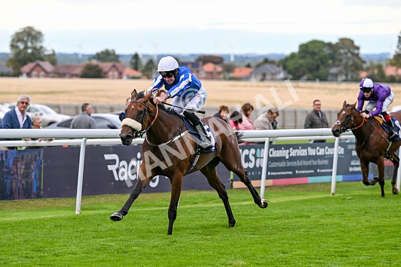 170925-Race 2-Lady Youmzain-4085 - Race 2