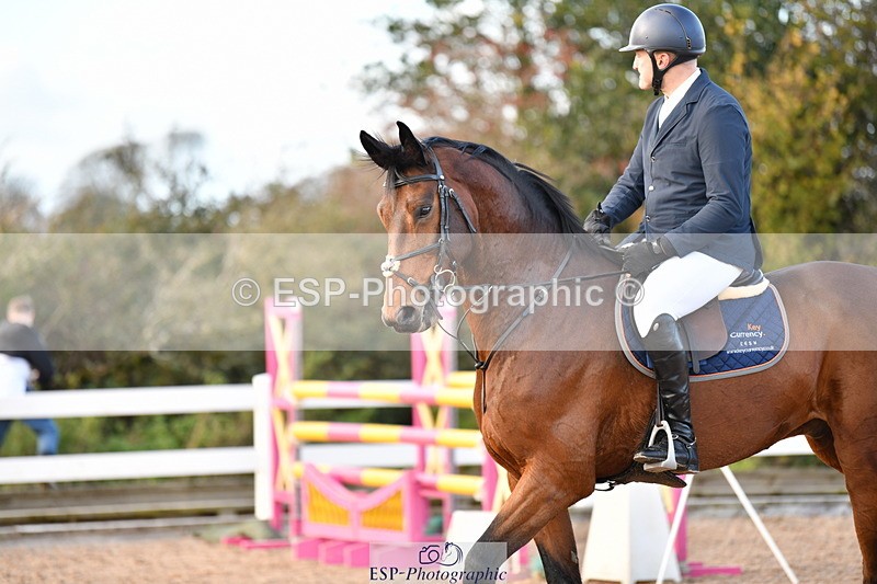 231110A-143431-00801 - Cls 6 Foxhunter & 1.20m Open