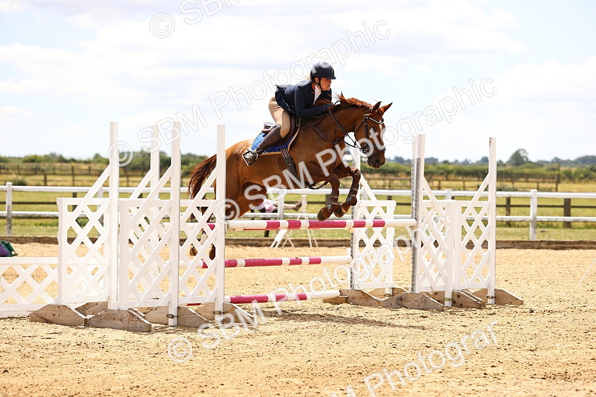 SBM_000909 - Class 5 - 1.05m Amateur Championship Qualifier