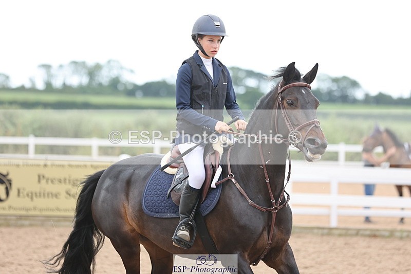 240630A-160416-15014 - Cls 33 Foxhunter and 1.10m Open