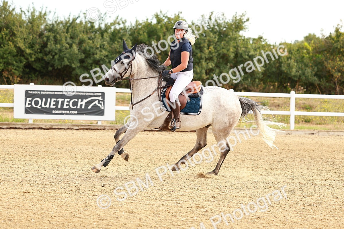 SBM_001978 - Class 8 - Clear Round